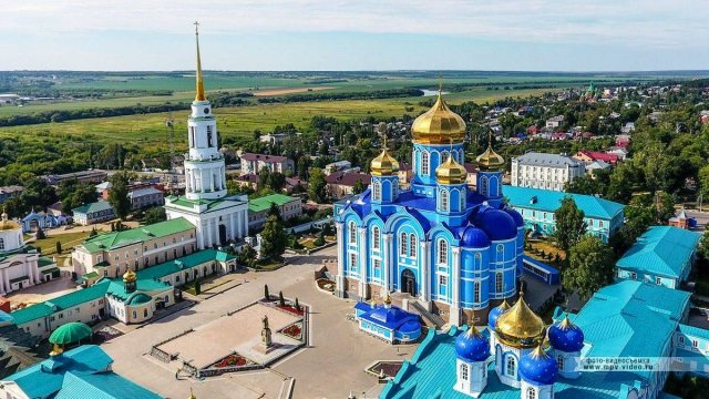 Задонск. Монастыри в честь святителя Тихона Задонского