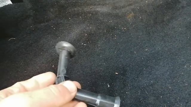 Вода под ковром переднего пассажира, лада гранта