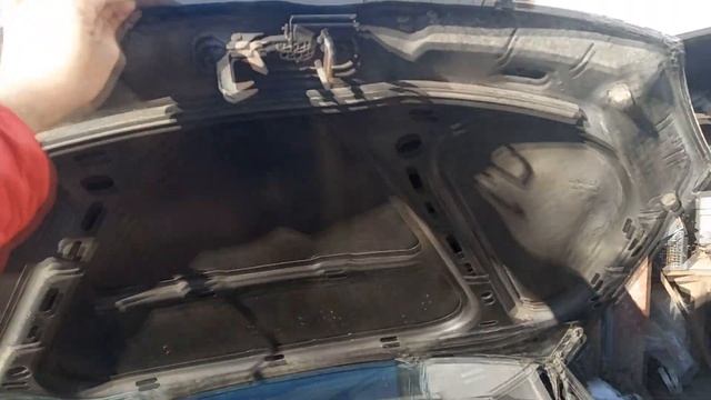 Регулировка зазора капота на VAG