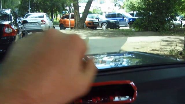 Приклеиваем задний фонарь к стеклу 21074