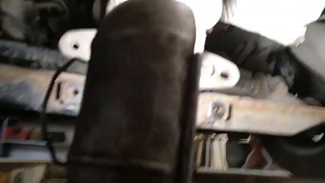 ЗАМЕНА ПЕРЕДНИХ ВТУЛОК СТАБИЛИЗАТОРА FORD FOCUS 3