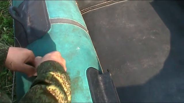 Как накачать резиновую лодку без насоса