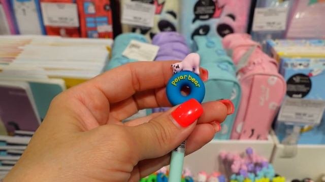 Мама Галечка ПОКУПАЕТ Канцелярию в ШКОЛУ? Втихаря от меня?