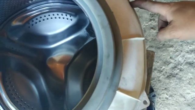 Гудит стиральная машина Indesit.Замена подшипников в неразборном баке