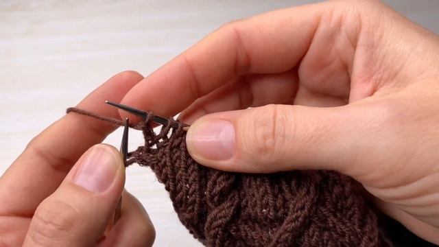 Как делать прибавки петель на рукаве?!