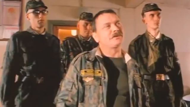 Фрагмент из фильма "ДМБ"