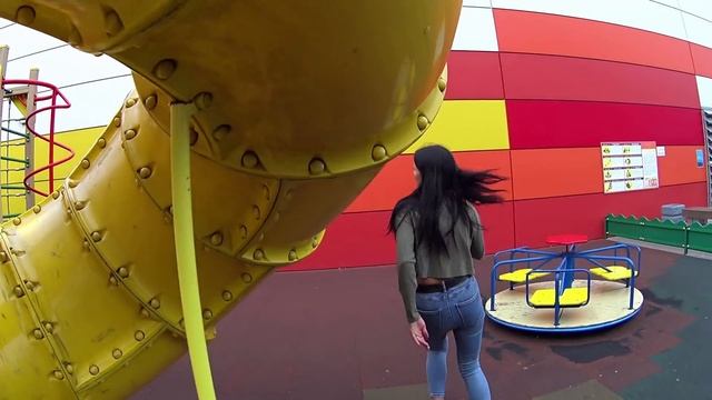 SCP Горка ПОЖИРАТЕЛЬ сожрала СЕРГЕЯ. ЮЛЯ отправилась спасать СЕРГЕЯ в отеле в ТУРЦИИ //ЮС ШОУ