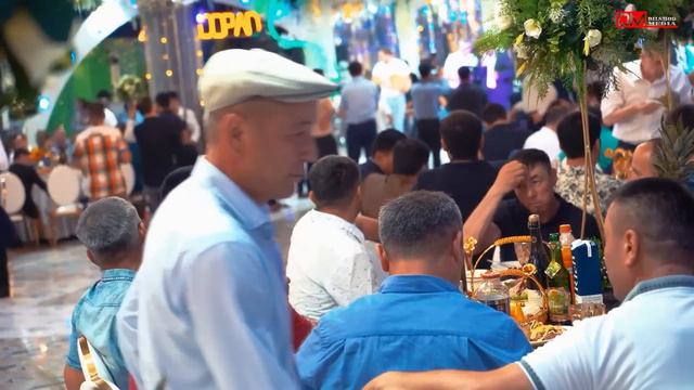 Хуршид расулов Туйда жонли ижро Россия