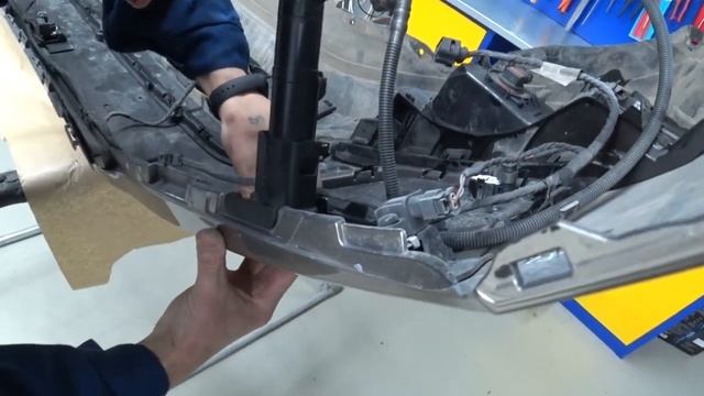 Крепление форсунки омывателя фар. Лайхак