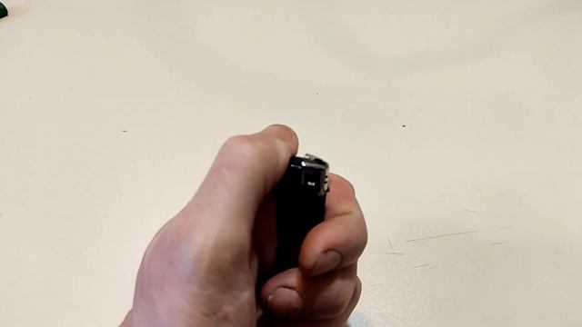 Как заправить зажигалку