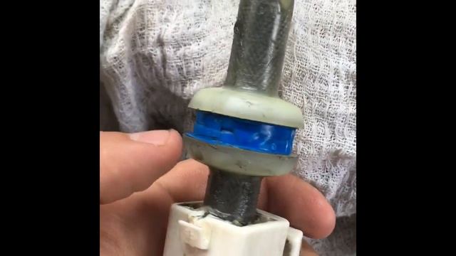 Шевроле лачети ,дребезжание ручки кпп,как ее вылечить???