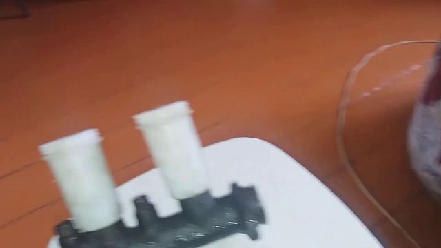 редкая неисправность главного тормозного цилиндра уаз буханки и вариант исправления.