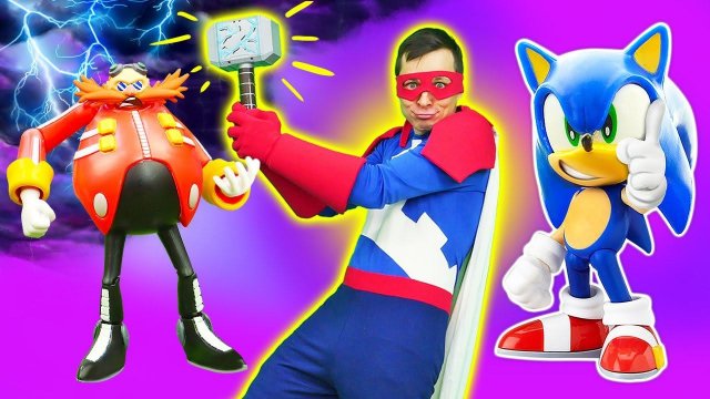Молот ТОРА VS Доктор Эггман - Видео с игрушками из мультфильма Соник Бум для детей