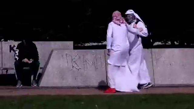 АРАБ С БОМБОЙ ПРАНК!!