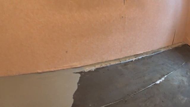 Делаем пол в комнате. Бюджетный вариант.