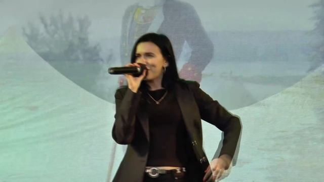 Инна Вальтер -  Я же не просила. Спб . День Рыбацкого