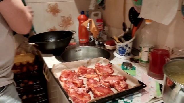КОРЕЙКА ЗАПЕЧЁННАЯ В ДУХОВКЕ (свинина)