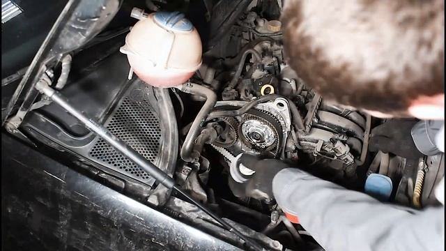 Замена ремня ГРМ Volkswagen Polo Sedan 1,6