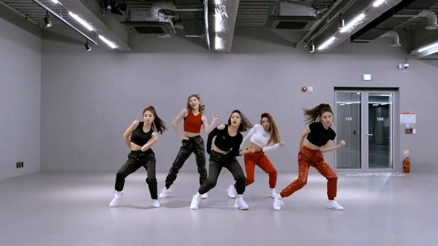 ITZY - WANNABE Dance Practice (Mirrored)