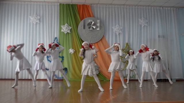 новогодний танец, 1-й класс, "Первая гимназия" г.Петропавловск, 2016
