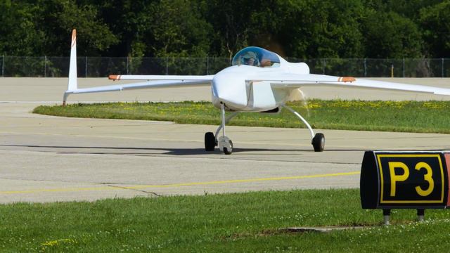 Burt Rutan Visits AirVenture 2019