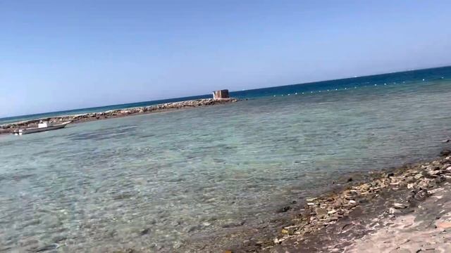 Пляж и море при отеле Роял Стар Бич/ROYAL STAR BEACH RESORT 4*. Хургада.