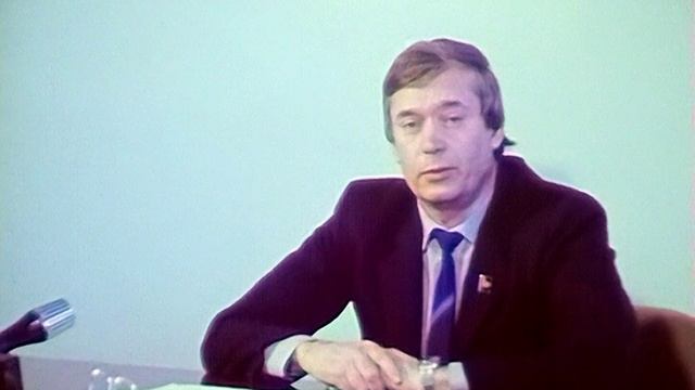 1989 год. Поселок Советский. Ярмарка товаров народного потребления