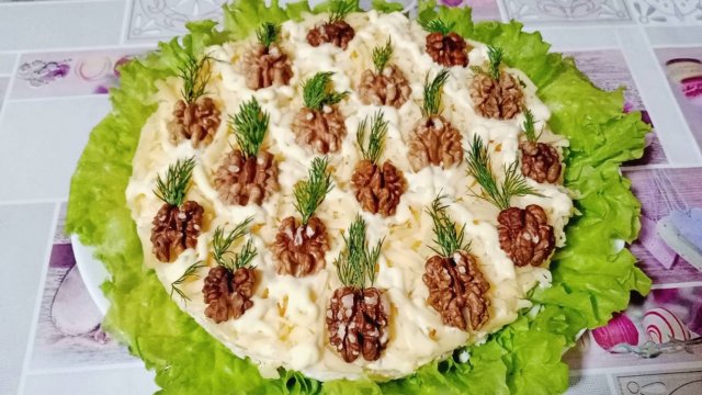 Слоёный Салат Гавайский с Ананасом и Курицей на Новогодний Стол