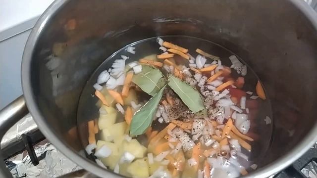 Уха из карася. Рыбный суп за 30 минут