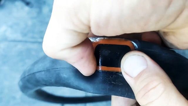 Как заклеить камеру на велосипеде быстро, легко и надежно