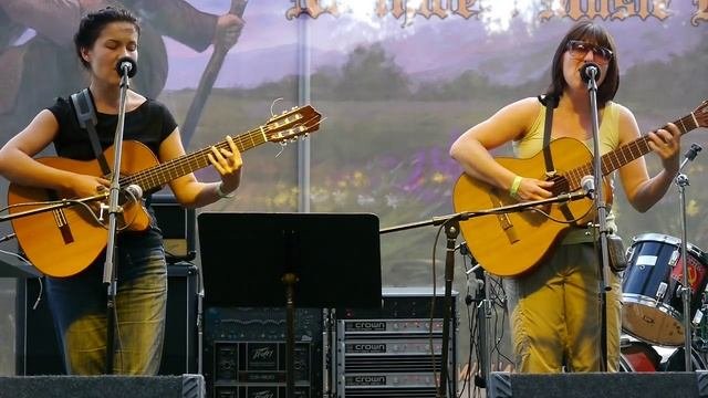 WAgant 2013 48 Юлия Киселёва и Юлия Муравьёва