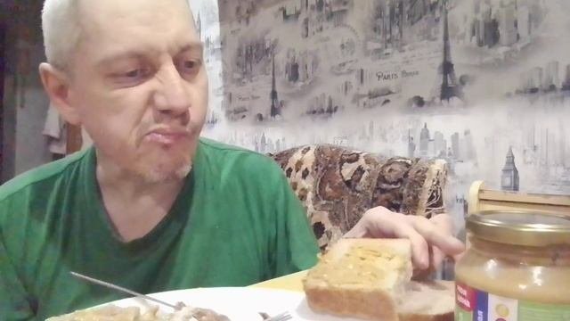 Приготовили холодец и я его съел ?