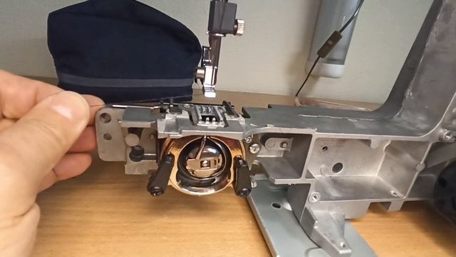 Обзор и ремонт швейной машины Brother LS 2125