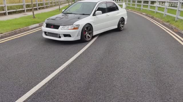 Восстановление редкого Mitsubishi EVO 7