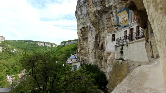 Свято Успенский пещерный монастырь в Бахчисарае Монастыри Крыма Достопримечательности Бахчисарая