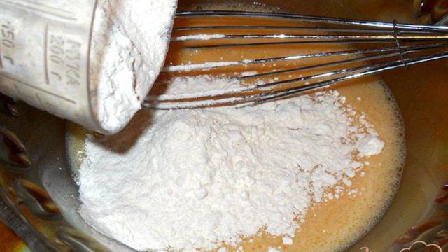 Оладьи с яблоком