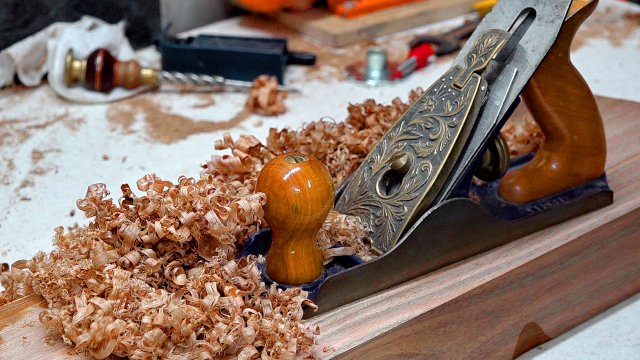 Узоры на металле своими руками. Гравировка по металлу.mp4