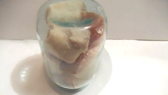 Как засолить сало в банке для длительного хранения. Засолка сала сухим способом