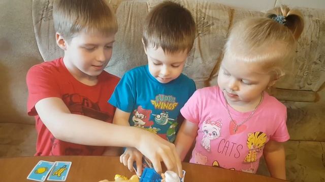 Настольная игра "Обхитри верблюда". Кто же выиграет?