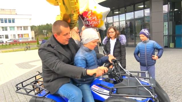 НОВЫЙ КВАДРОЦИКЛ НА 9 ЛЕТ. БРОС ШОУ