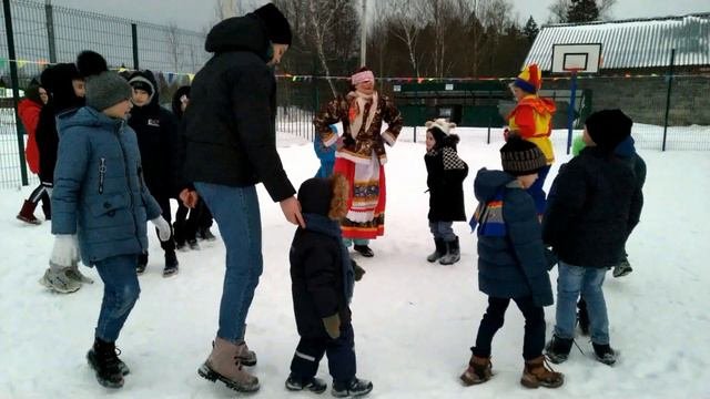 "Собирайся честной народ, Масленица идет!"