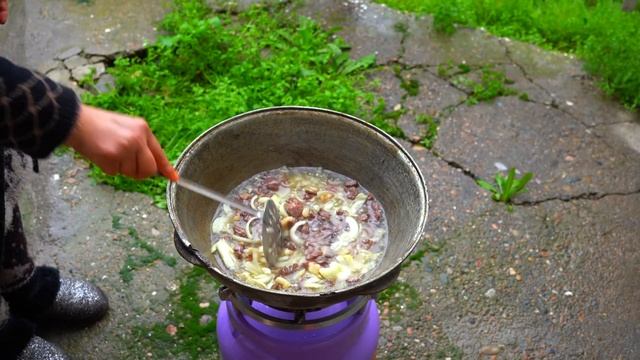 Как в Узбекистане готовят домашний лагман!Узбекистан!Самарканд!