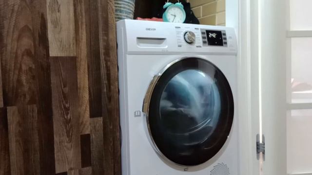 Сушильная машина DEXP  (DM-F80HDMA/WB). Практика, сущим бельё.