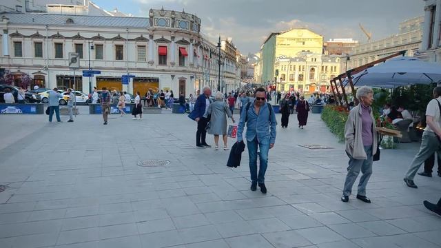 [4K] Moscow streets Wandering ? beautiful Russian girls