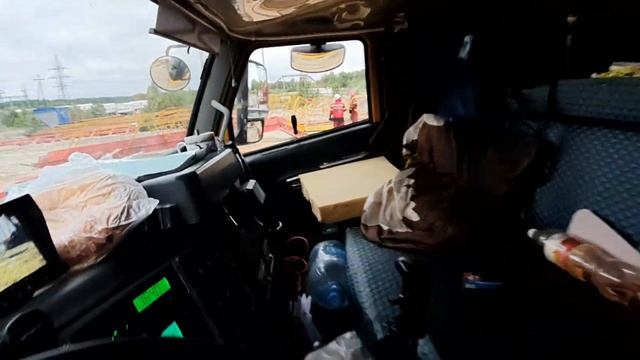 китайский автокран 25 тонн XCMG