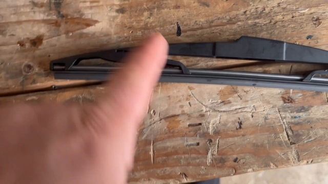How to replace rear windshield wiper Toyota Rav4 2019-2022