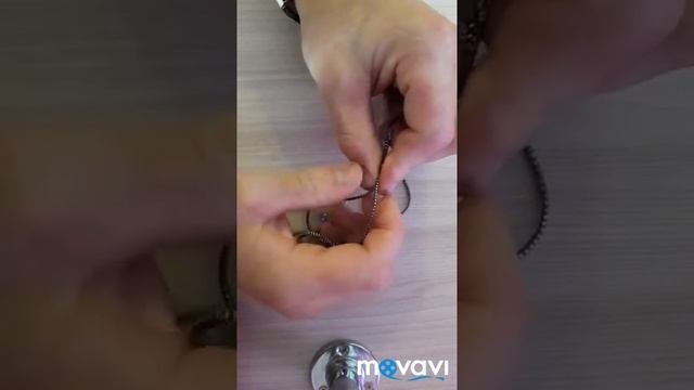 Как привязать шнур для крестика