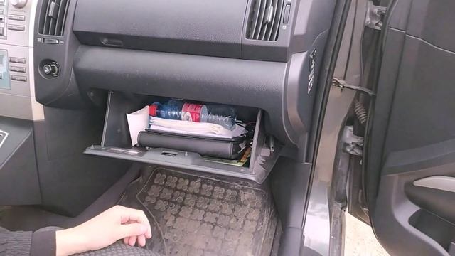 Toyota Corolla Verso / Провал японских инженеров