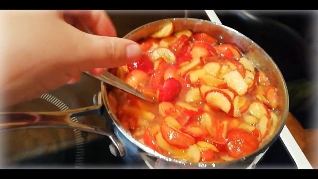Как сварить густое и прозрачное варенье из яблок или ранеток