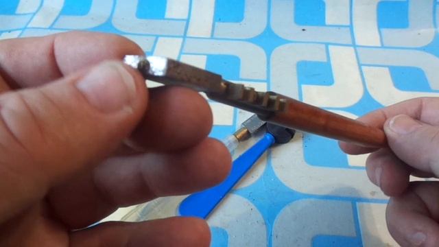 ПОЧЕМУ АЛМАЗНЫЕ СТЕКЛОРЕЗЫ ПЛОХО РЕЖУТ СТЕКЛО